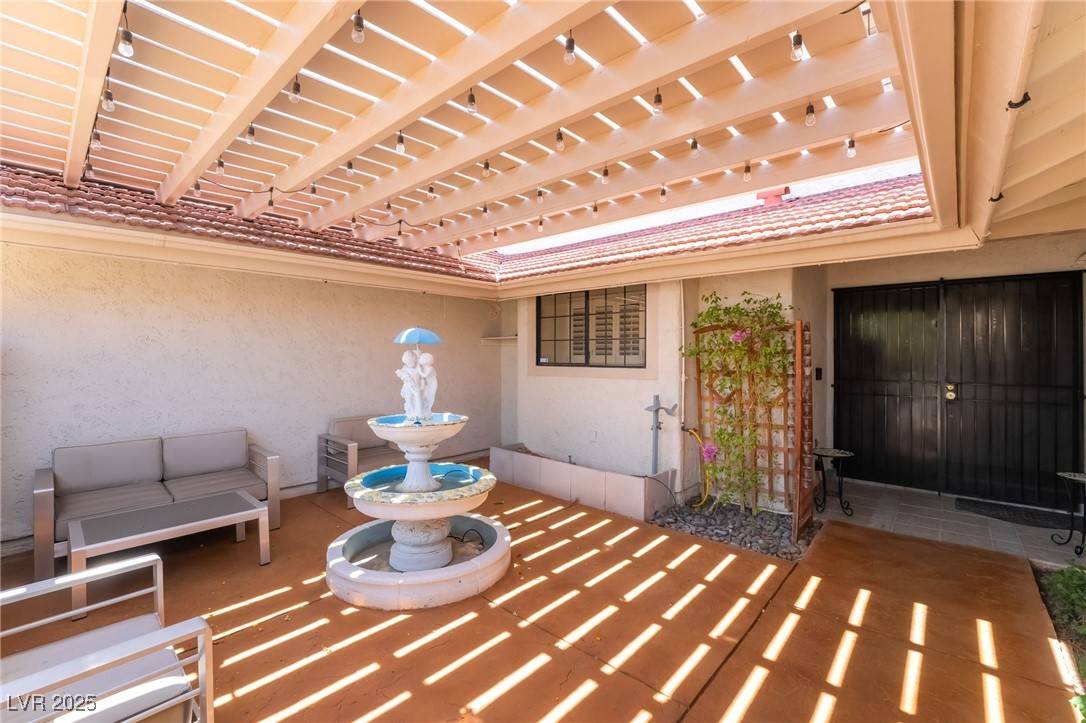 Las Vegas, NV 89117,3341 Heavenly View CT