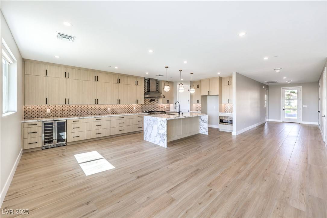 Las Vegas, NV 89131,8316 Broad Peak DR