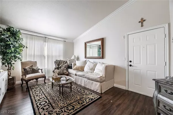 Las Vegas, NV 89147,8101 W Flamingo RD #2006