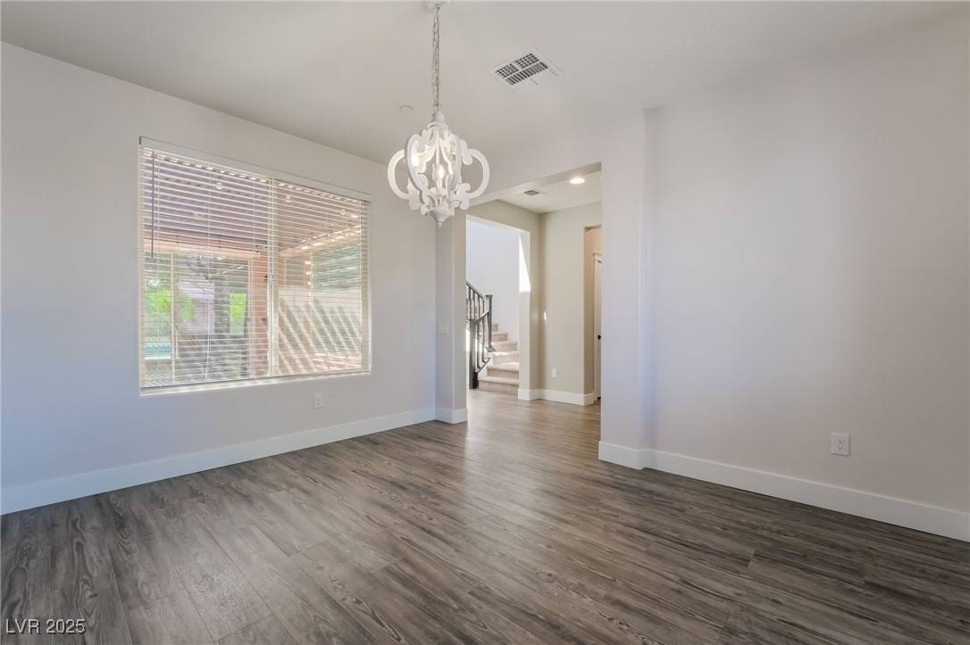 Henderson, NV 89002,133 Clouded AVE