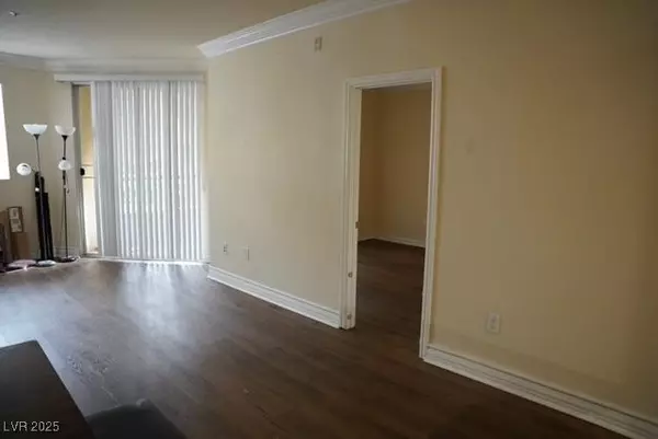 Las Vegas, NV 89169,260 E Flamingo RD #134