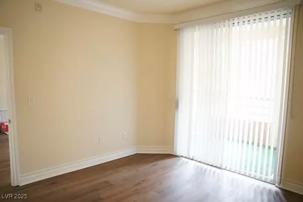 Las Vegas, NV 89169,260 E Flamingo RD #134
