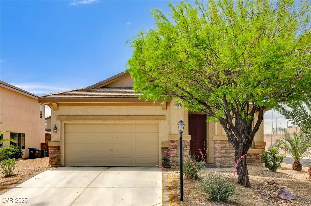 Las Vegas, NV 89143,9137 Big Plantation AVE