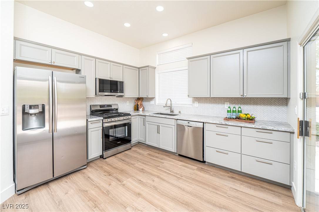 Las Vegas, NV 89134,10301 Coal Creek PL