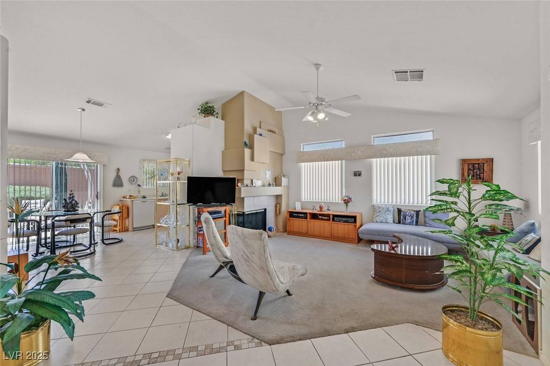 Las Vegas, NV 89131,7645 Falconwing AVE