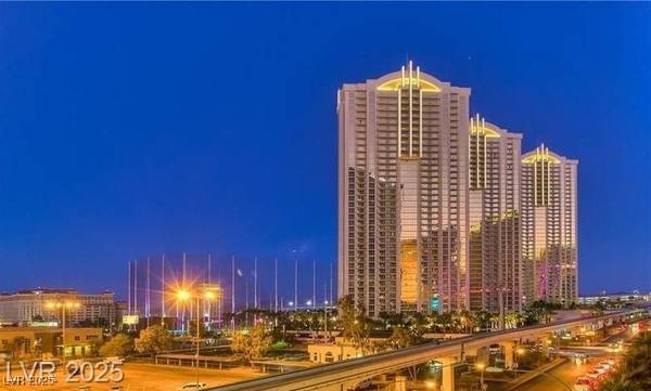 125 E HARMON AVE #717, Las Vegas, NV 89109