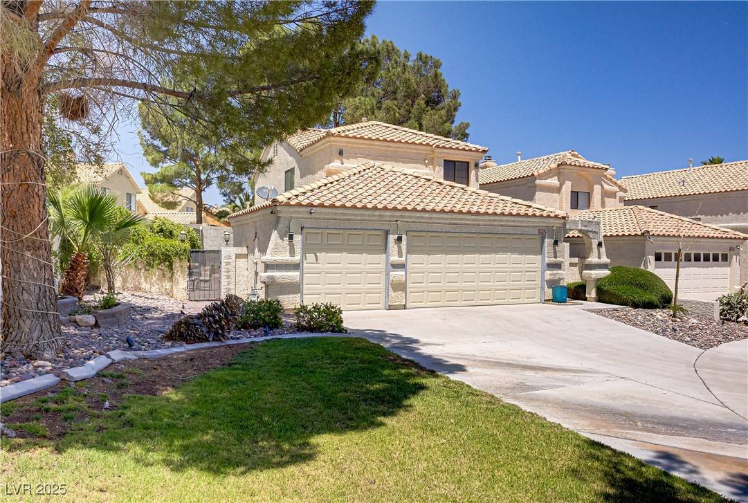 Las Vegas, NV 89117,9552 Wooden Pier WAY