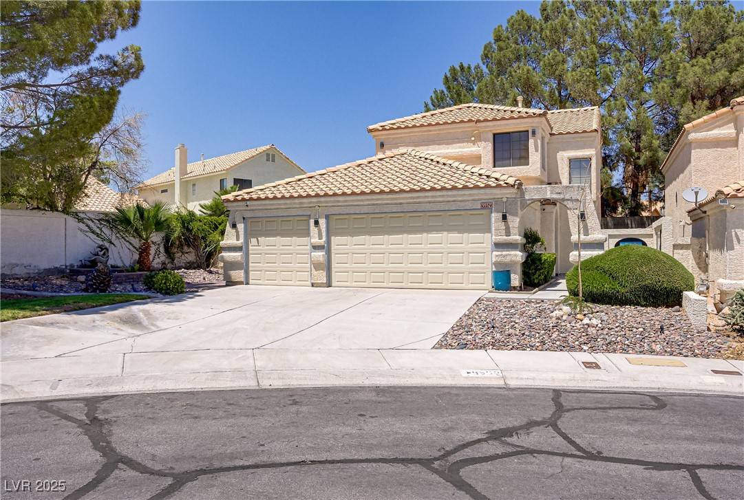 Las Vegas, NV 89117,9552 Wooden Pier WAY