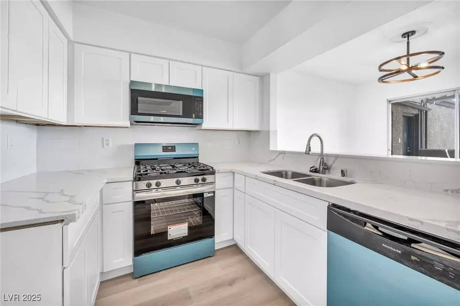 1424 Santa Anita DR #D, Las Vegas, NV 89119