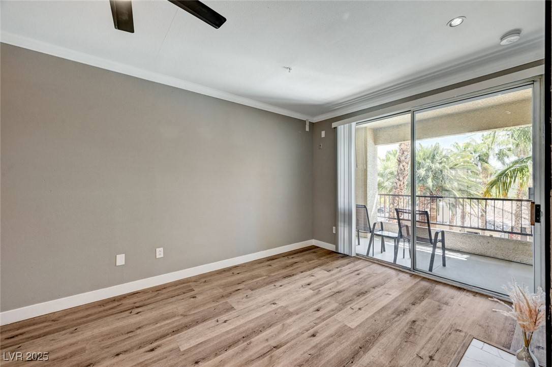Las Vegas, NV 89113,7173 S Durango DR #307