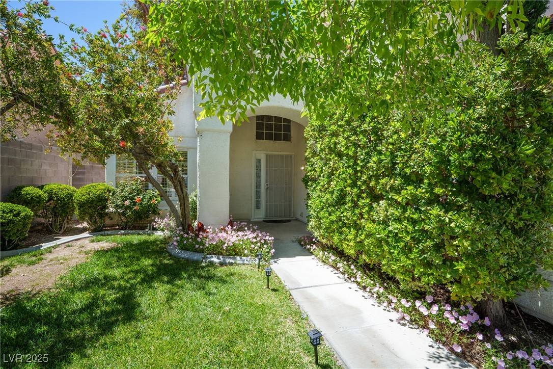 Las Vegas, NV 89130,4521 Crimson Leaf DR