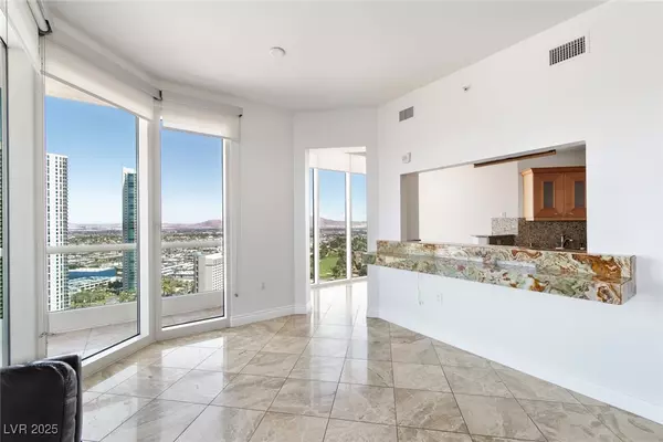 Las Vegas, NV 89109,2777 Paradise RD #2605