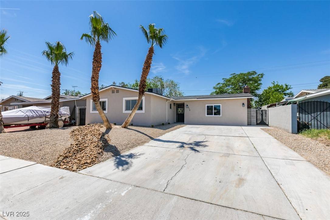 Las Vegas, NV 89107,212 View DR