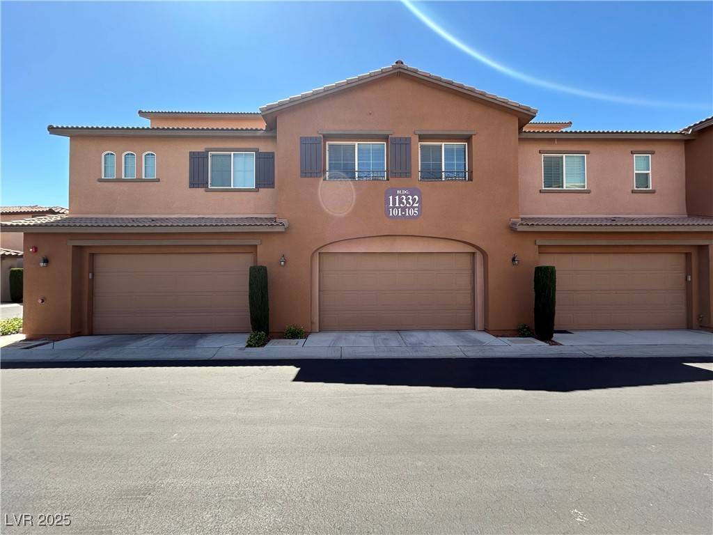 11332 Belmont Lake DR #102, Las Vegas, NV 89135