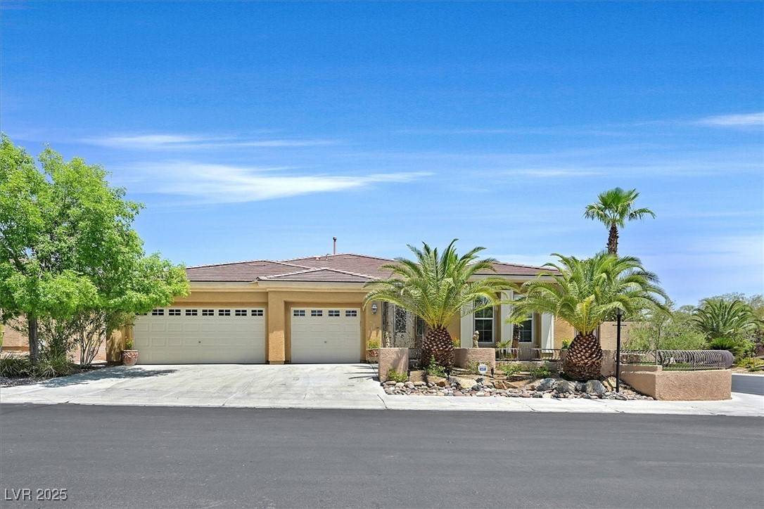 7986 Merlewood AVE, Las Vegas, NV 89117