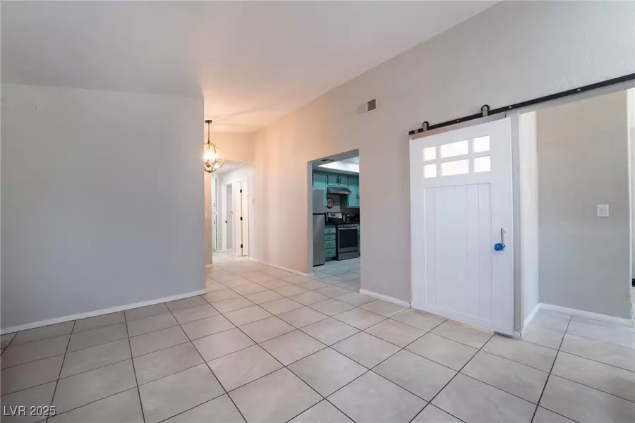 4036 E Ogden AVE, Las Vegas, NV 89110