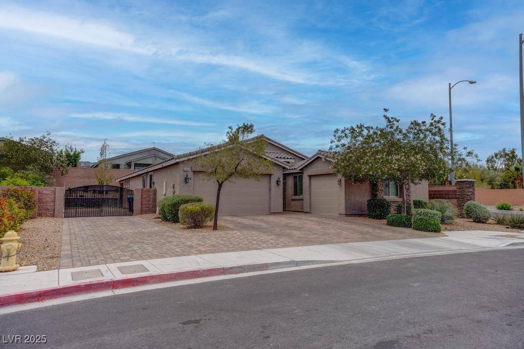 6985 Hopi Summit CT, Las Vegas, NV 89149