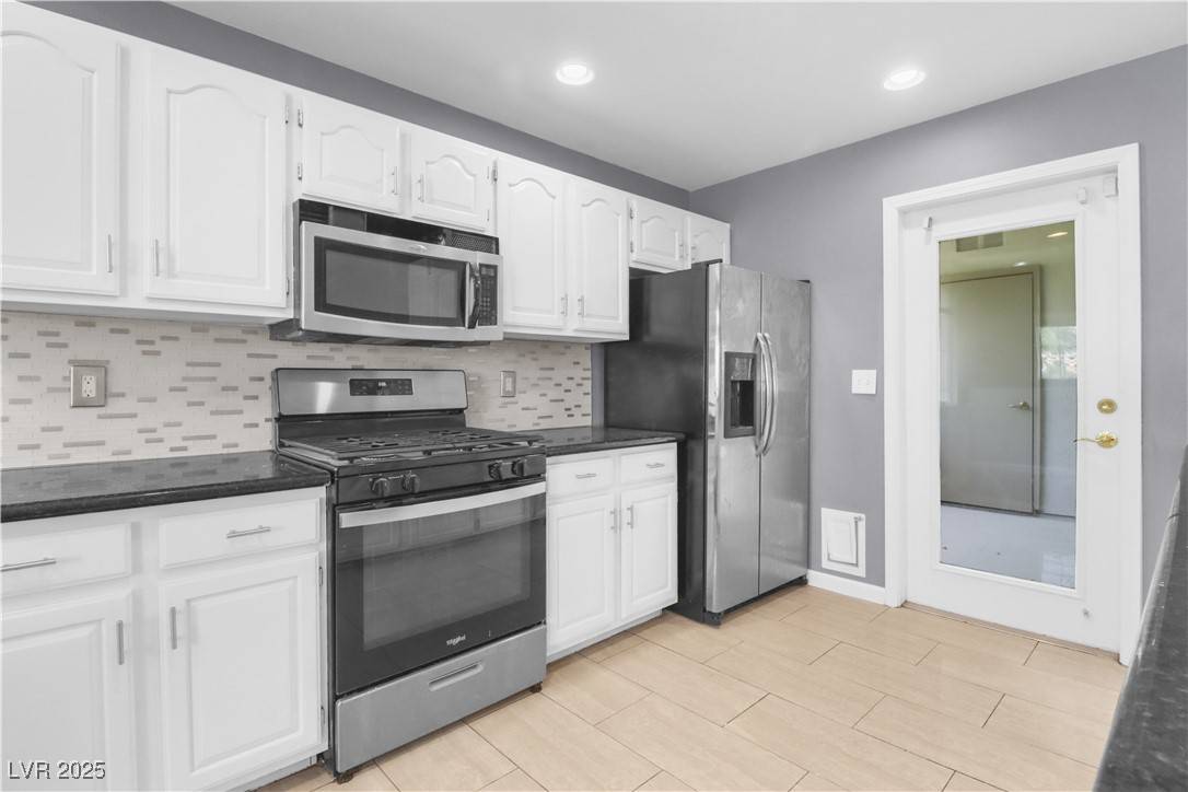 Las Vegas, NV 89144,10211 Red Pueblo PL #203
