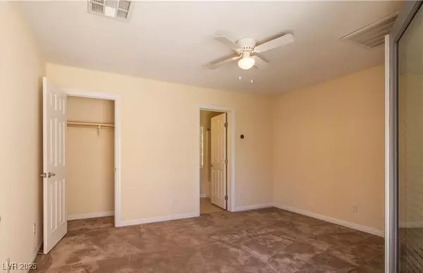 Las Vegas, NV 89147,7926 Whitlocks Mill AVE