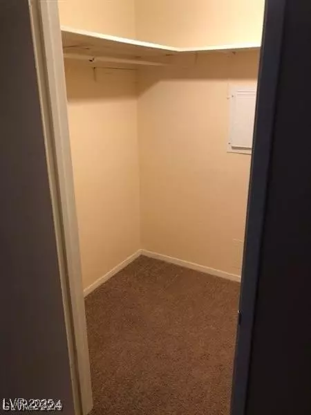 Las Vegas, NV 89104,539 E Saint Louis AVE #206,205