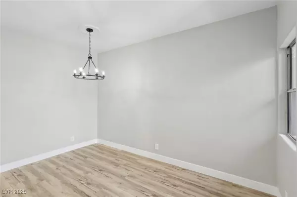 Henderson, NV 89074,2201 Ramsgate DR #327