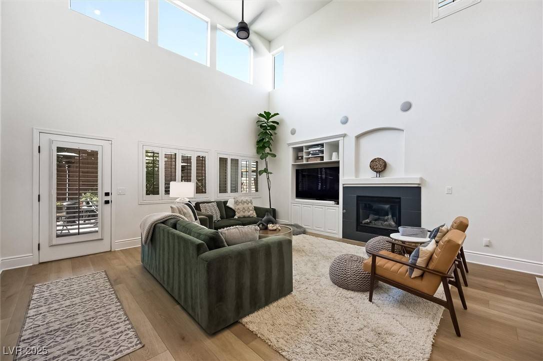 Las Vegas, NV 89138,11340 Espadrille CT