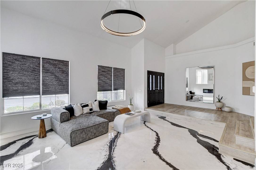 Las Vegas, NV 89129,8713 Castle Ridge AVE