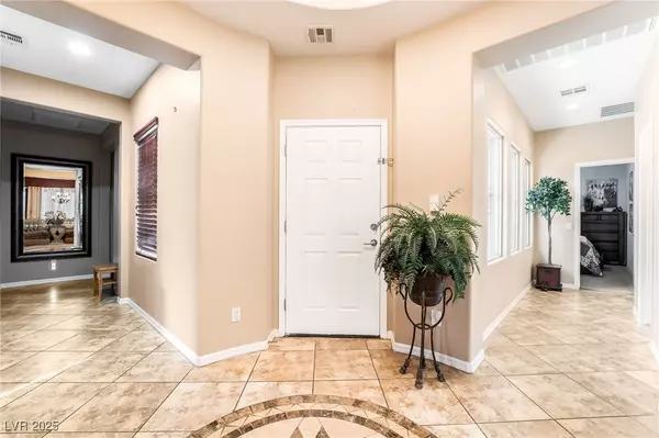 Las Vegas, NV 89122,4015 Galiceno DR