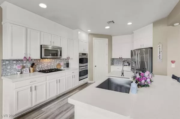 North Las Vegas, NV 89031,232 Delighted AVE