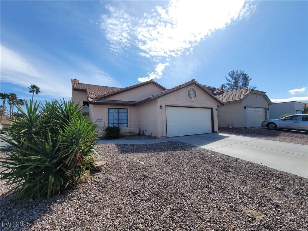 372 RUSHING CREEK CT, Henderson, NV 89014