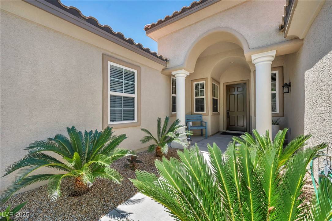 North Las Vegas, NV 89084,6423 Grayback DR