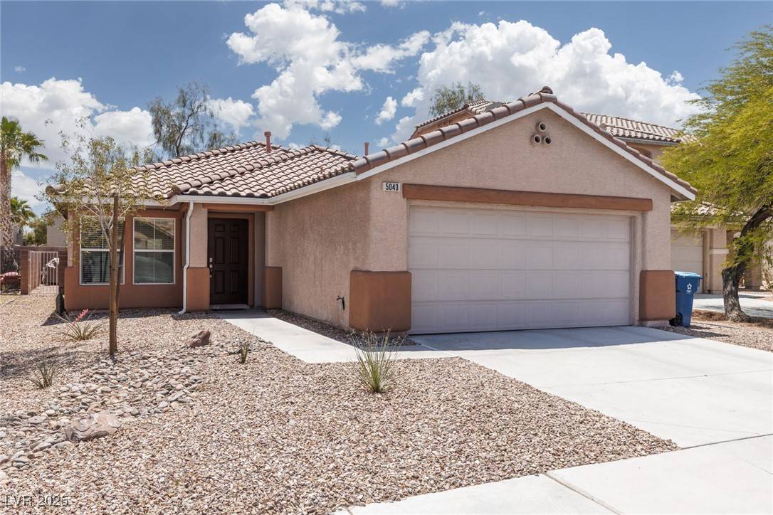 5043 Naff Ridge DR, Las Vegas, NV 89131