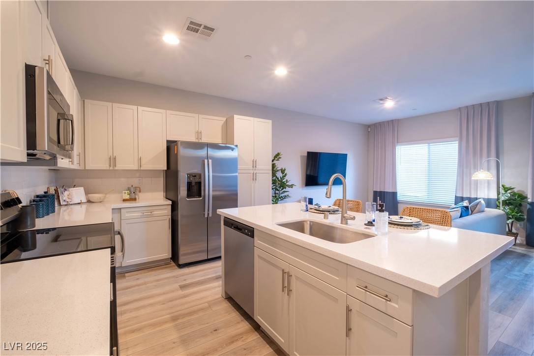 Las Vegas, NV 89143,8614 Peyote CT