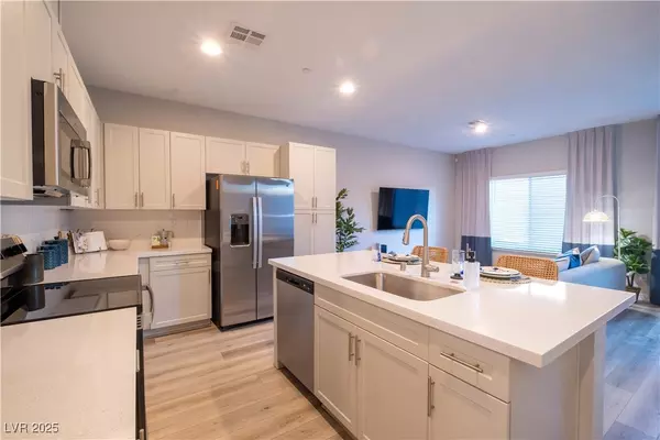 Las Vegas, NV 89143,8614 Peyote CT