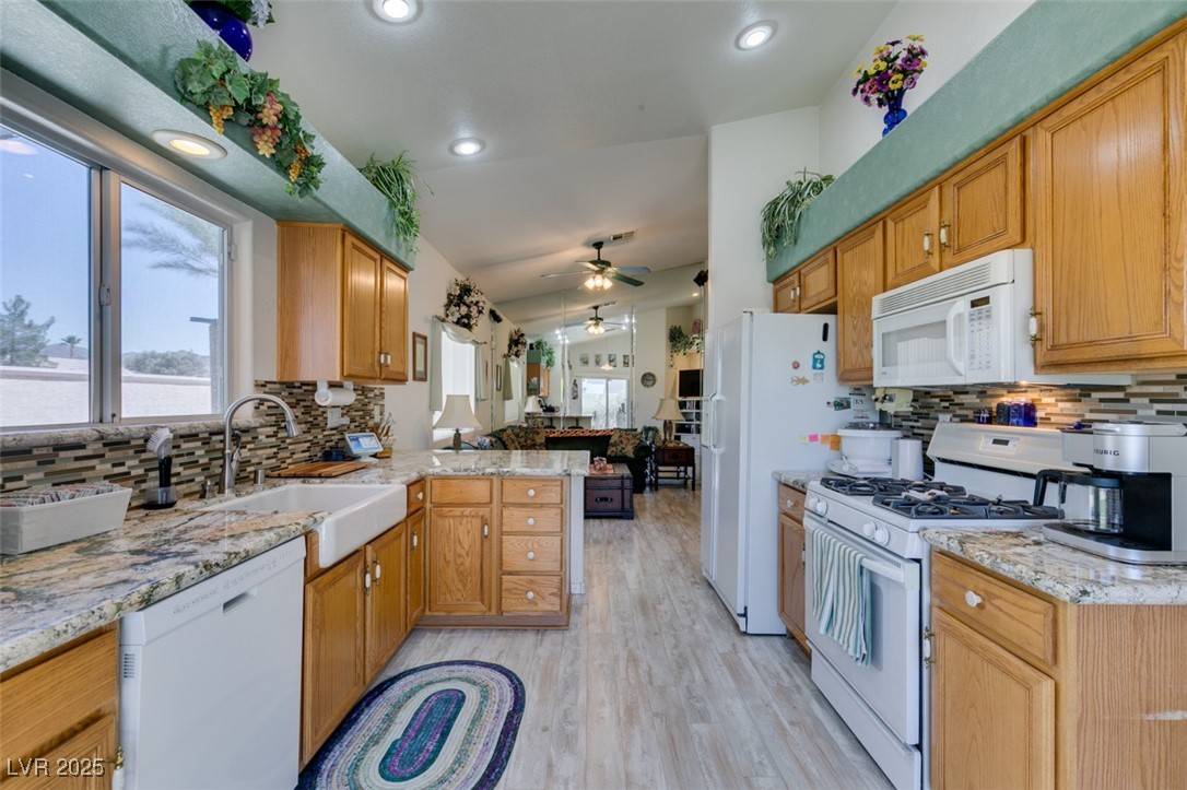 Henderson, NV 89052,2200 Valley Heights AVE