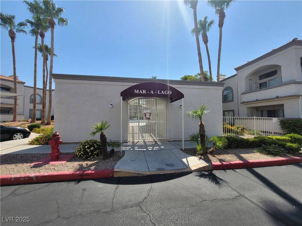 Las Vegas, NV 89128,3125 Buffalo DR #2104