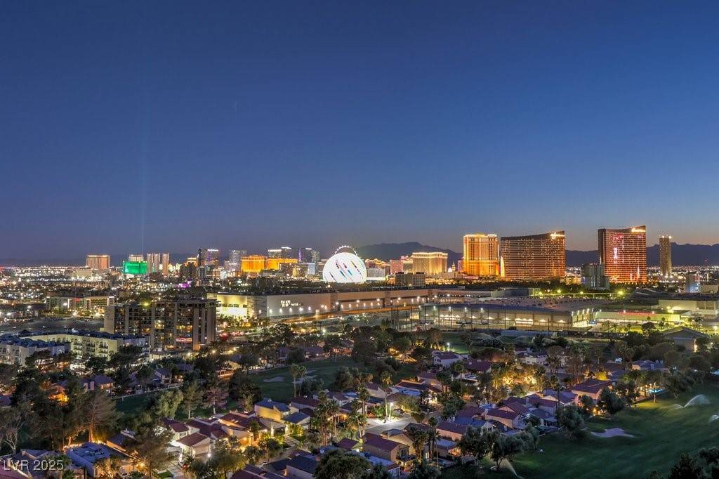 Las Vegas, NV 89109,3111 Bel Air DR #23A