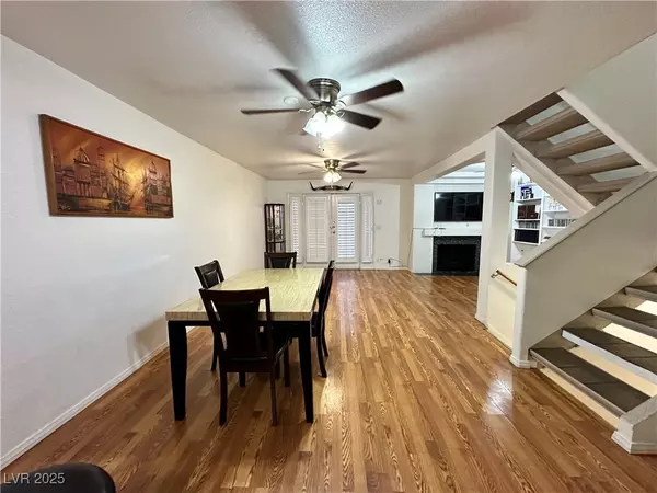 Las Vegas, NV 89120,4925 Calle Del Oya
