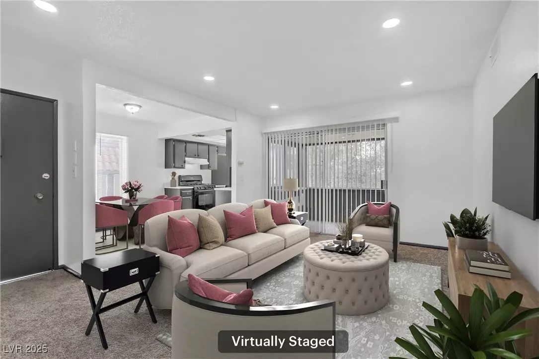 Las Vegas, NV 89169,1390 Vegas Valley DR #26