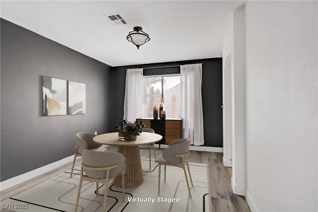 Henderson, NV 89074,270 Snowy River CIR