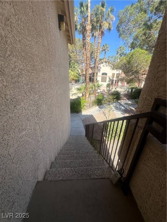 Las Vegas, NV 89128,1830 N Buffalo DR #2013