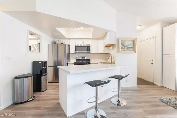 Henderson, NV 89011,515 Kristin LN
