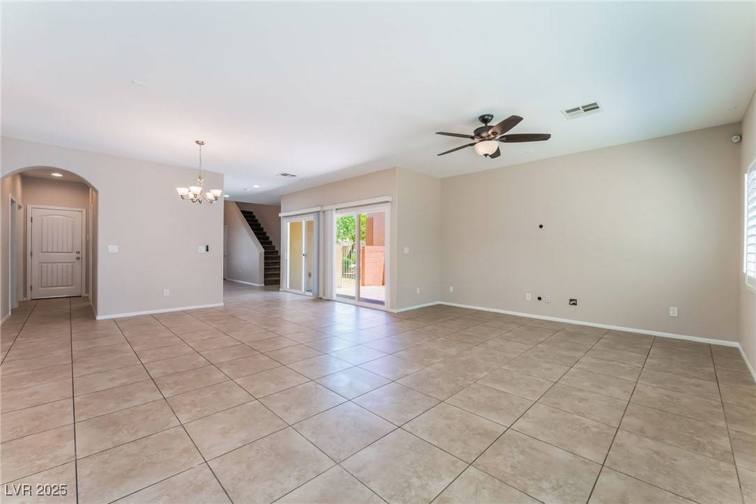 North Las Vegas, NV 89031,6125 Paddleboat ST