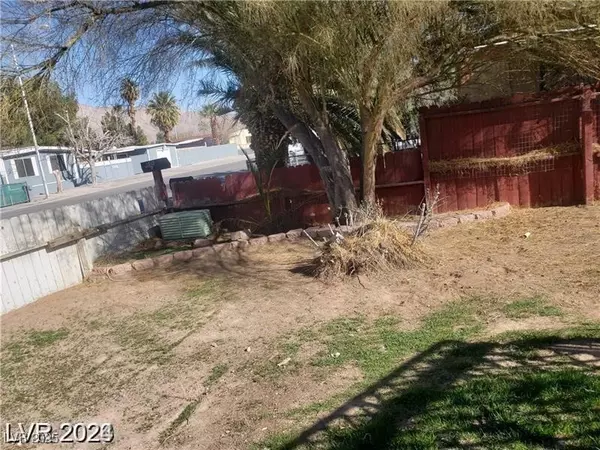 Las Vegas, NV 89142,5545 Everglade ST