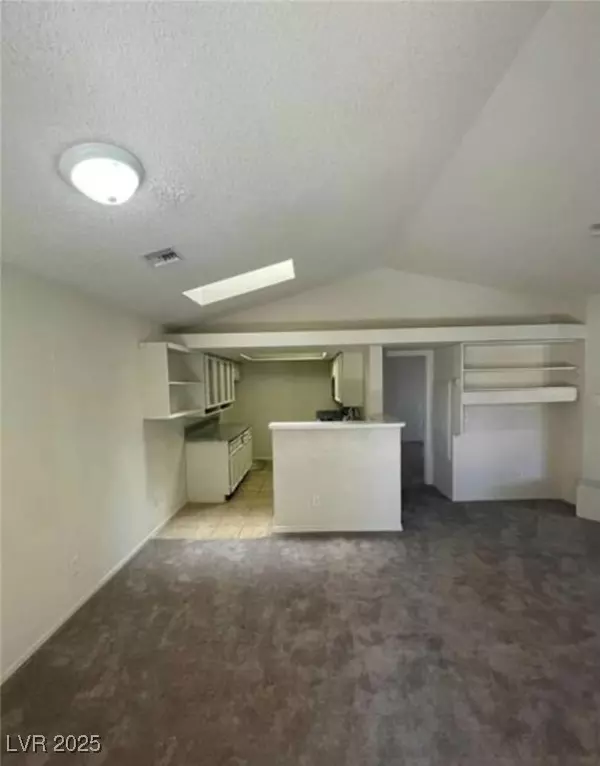 Las Vegas, NV 89120,2995 E Sunset RD #237