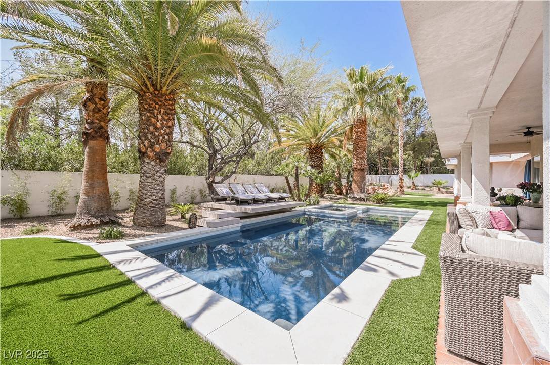 2231 S Tioga WAY, Las Vegas, NV 89117