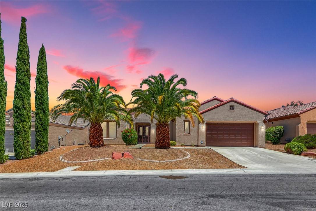 2114 Twin Falls DR, Henderson, NV 89044