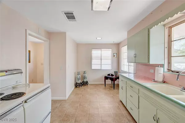 Boulder City, NV 89005,557 6th ST