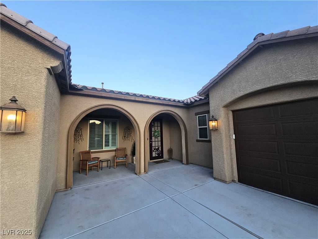 Las Vegas, NV 89129,4242 Helena Hideaway CT