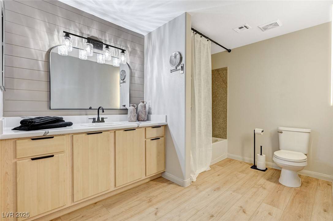 Las Vegas, NV 89113,8000 Badura AVE #1007
